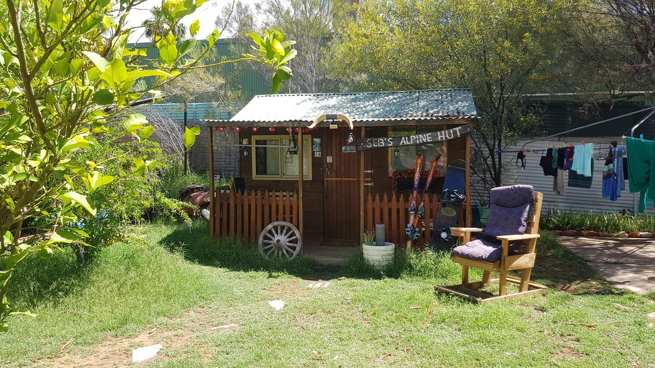 Alice'S Secret Travellers Inn Alice Springs Luaran gambar