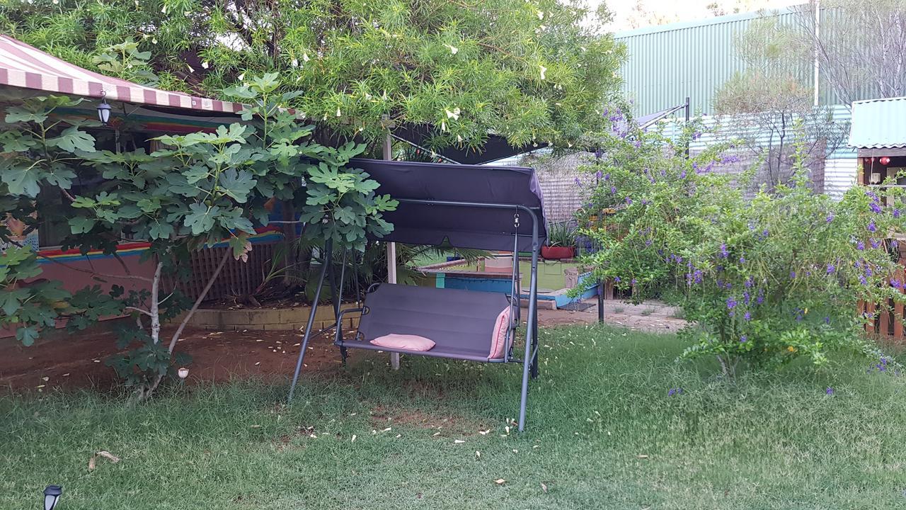 Alice'S Secret Travellers Inn Alice Springs Luaran gambar