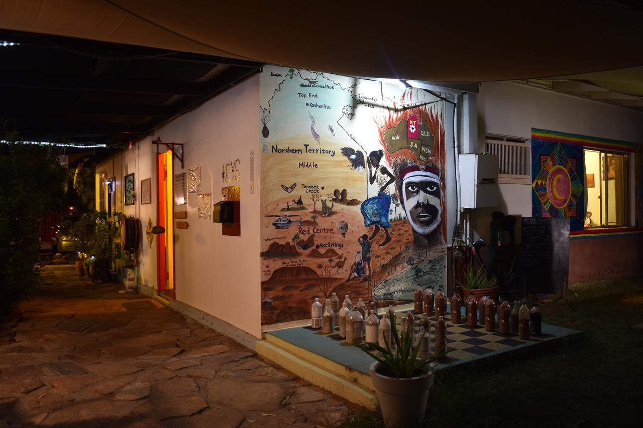 Alice'S Secret Travellers Inn Alice Springs Luaran gambar