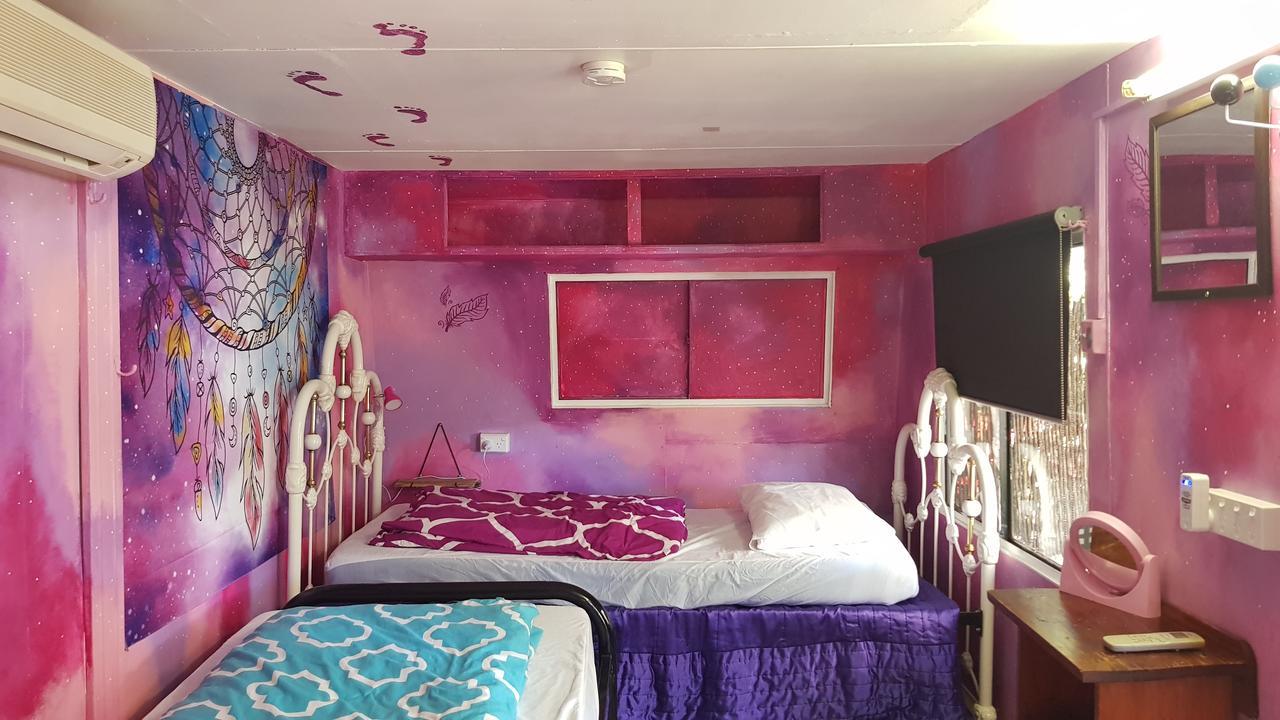 Alice'S Secret Travellers Inn Alice Springs Luaran gambar